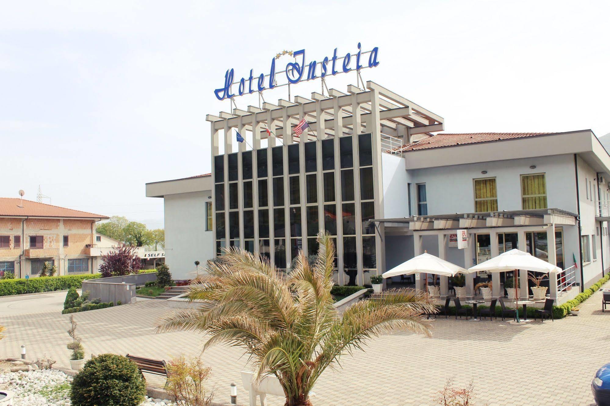 Hotel Insteia Polla Kültér fotó